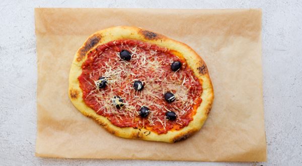 Пицца с салатным миксом Неаполь